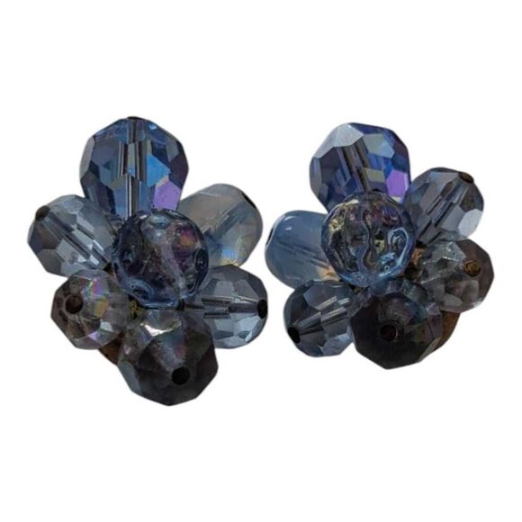 Hattie Carnegie Clister Clip On Earrings Iridescent Blue Aurora Borealis Crystal - Picture 1 of 3